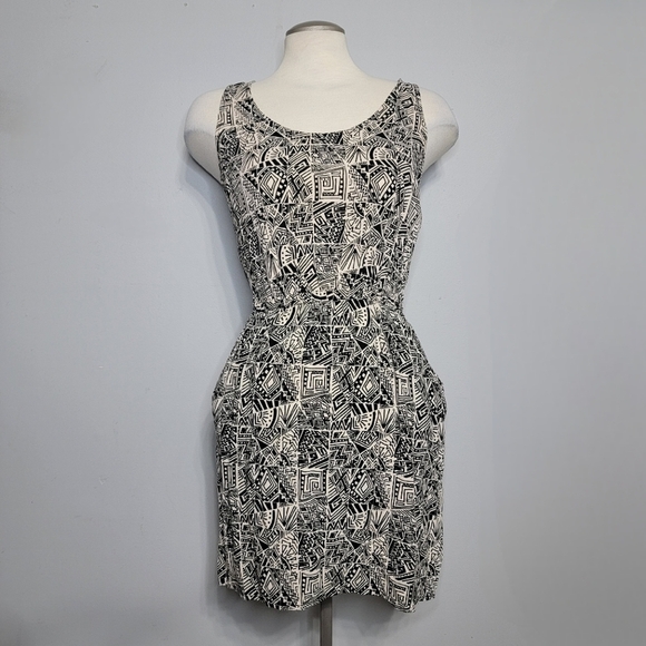 Mossimo Supply Co | Black and White Geometric Pattern Tank Dress w/ Back Cut Out - Picture 1 of 15